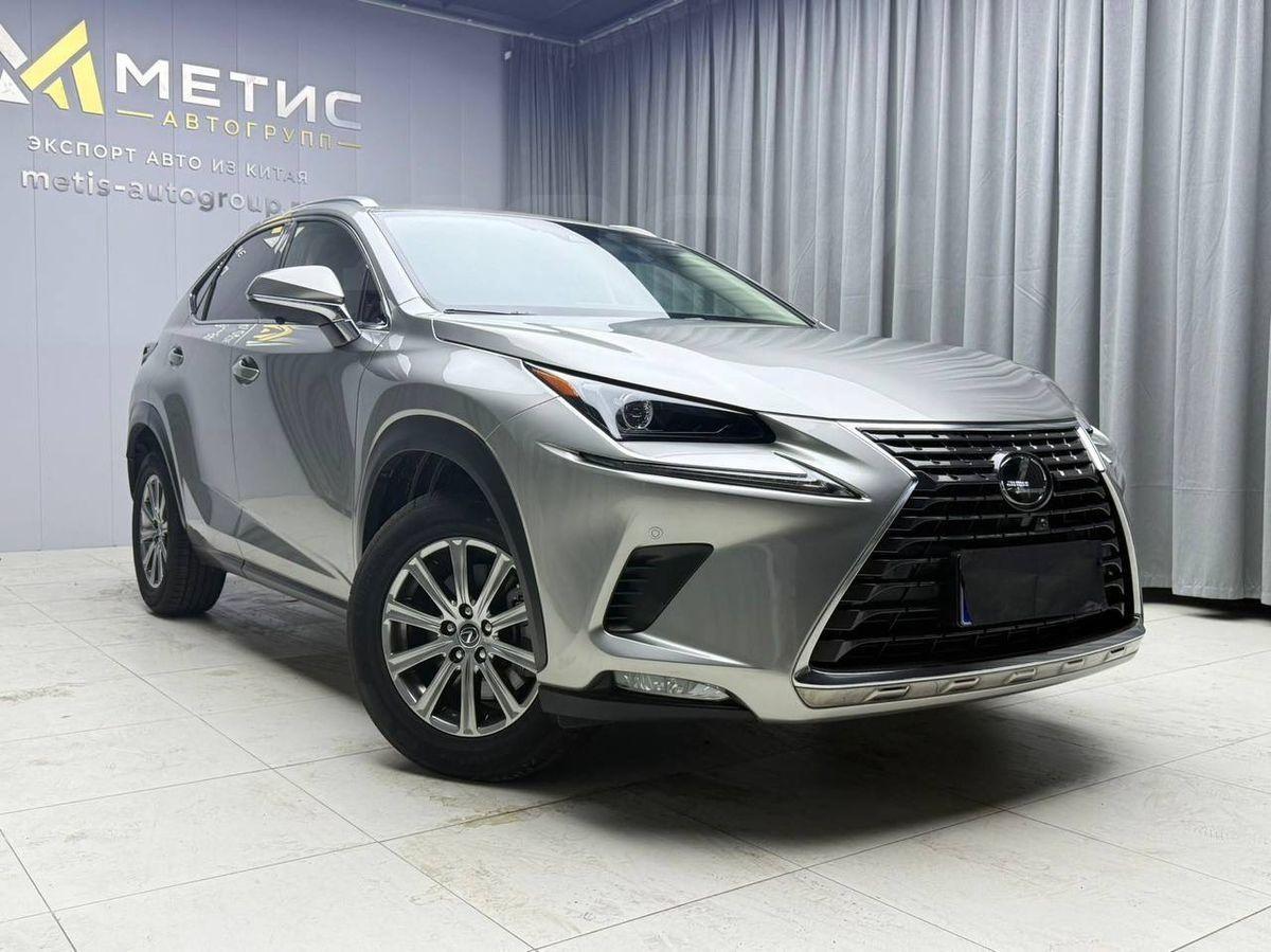 Lexus NX200, 2020