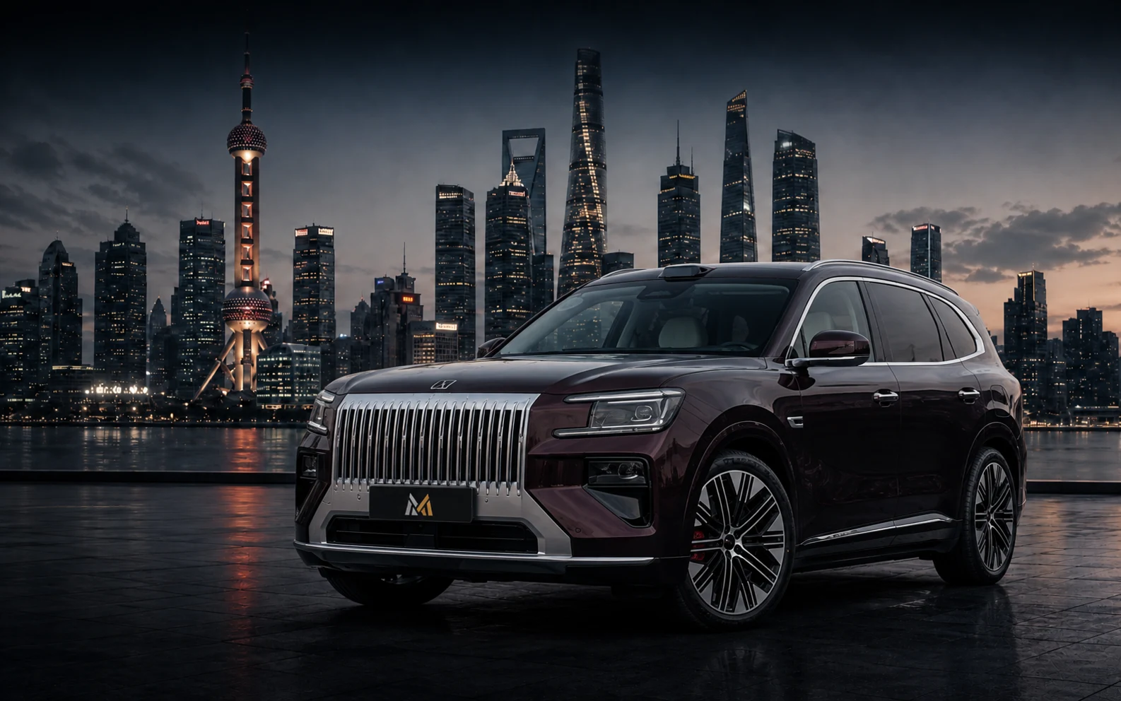 Автомобиль Hongqi на фоне города